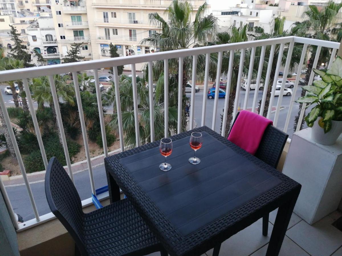 Seabreeze Apartment St. Paul's Bay Bagian luar foto