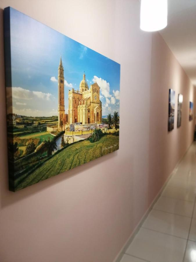 Seabreeze Apartment St. Paul's Bay Bagian luar foto