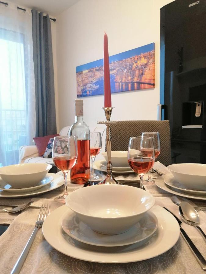 Seabreeze Apartment St. Paul's Bay Bagian luar foto